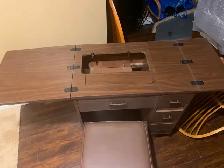 Free sewing table - no machine - Photo 2