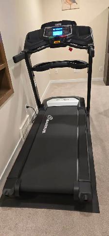 Nautilus T618 Folding Treadmill — Excellent Condition — $600 - Photo 3