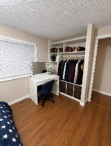 Bright & Spacious 2-Bedroom on Upper Floor – Prime location! - Photo 2