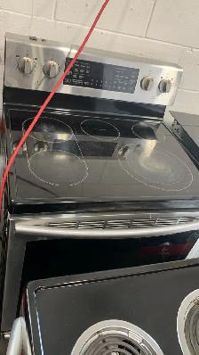 Stove - Used 30 Samsung 5.9 Cu. Ft Slide-In Electric Range – Sal