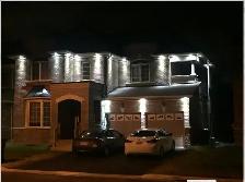 3 Bed 2 Bath with 2 Parking and Laundry in Bram West from Nov 1