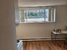 BACHELOR APT., OCT./NOV. 1, $1,150.00 PER MTH, PLUS HYDRO. - Photo 5
