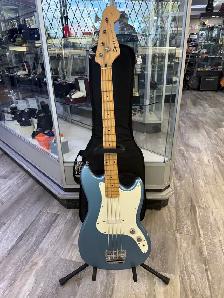 Squier Bronco 4 String Bass Guitar - 20TH Anniversary