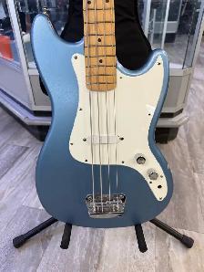 Squier Bronco 4 String Bass Guitar - 20TH Anniversary - Photo 3