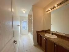Room Available for rent - Photo 2