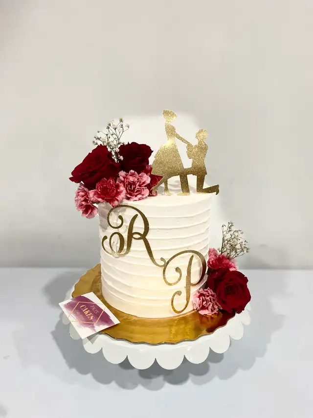 Engagement cake, bridal shower cakes