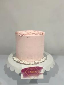 Strawberry cake, rosettes cake Milton Halton GTA - Photo 3