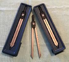 3  COMPAS  NEUFS  POUR $ 10.00