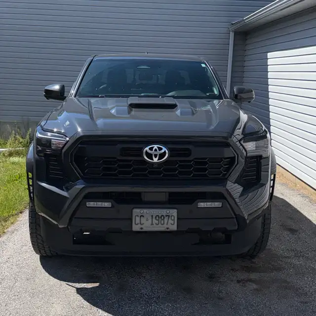 2025 Toyota Tacoma TRD Sport Premium
