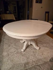 Kitchen Table - Photo 6
