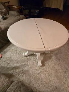 Kitchen Table - Photo 7