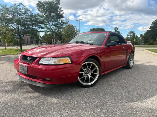 2000 Ford Mustang GT Convertible
