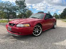 2000 Ford Mustang GT Convertible