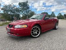2000 Ford Mustang GT Convertible - Photo 7