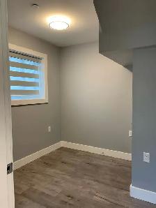 $2,100 / 2br and 2bath - 550ft- Laneway House - Photo 8