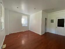 Bachelor Apartment for Rent - Photo 4