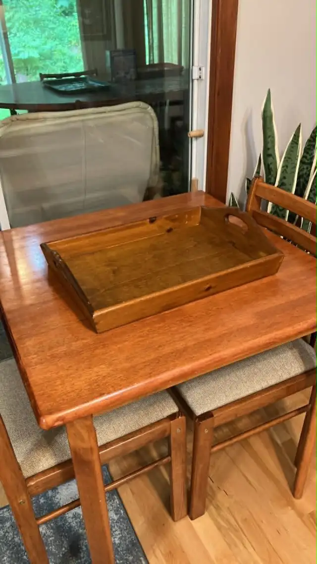 Plateau en bois / Wood tray