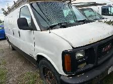GMC Savana Cargo Van 280,000 km $2,500