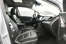 2019 Buick Encore ESSENCE AWD LEATHER TRIM, FACTORY REMOTE, VERY - Photo 30