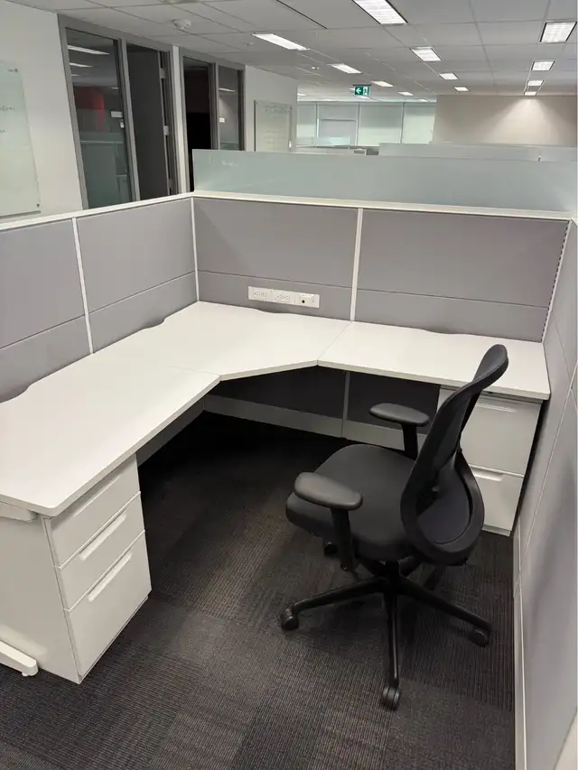 Teknion Leverage Workstation System-Call Us Now!
