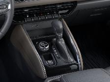 2026 GMC Canyon Denali HUD - Cooled Seats - Photo 23