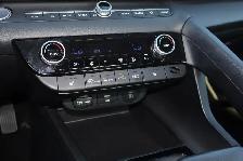 2025 Hyundai Elantra Preferred - Photo 17