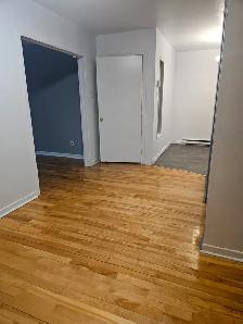 Immense 7 1/2 à louer au rez-de-chaussée à Châteauguay - Photo 3