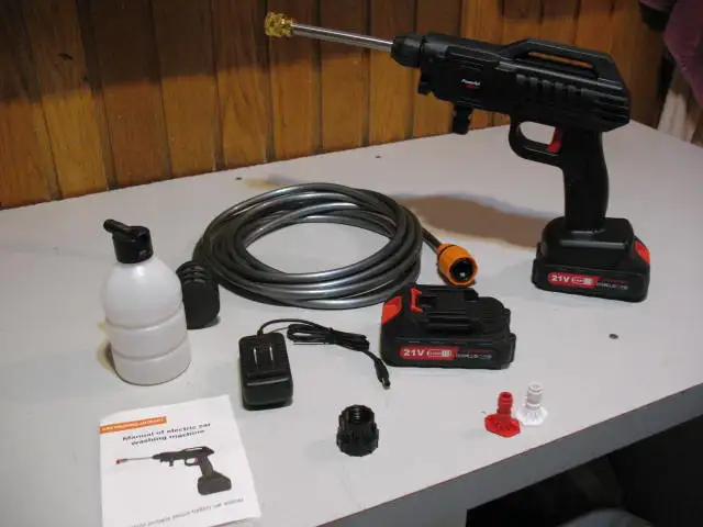 Portable Cordless Pressure Washer, BRAND NEW