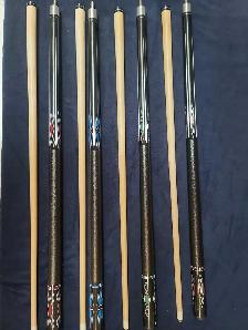 Quality Maple pool cues & soft case - Photo 2