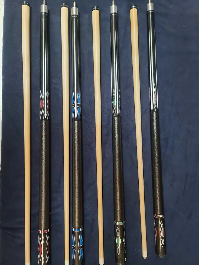 SET of 4 Quality Maple pool cues