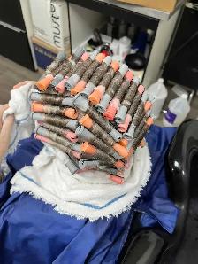 Coiffeuse demandée - Photo 4