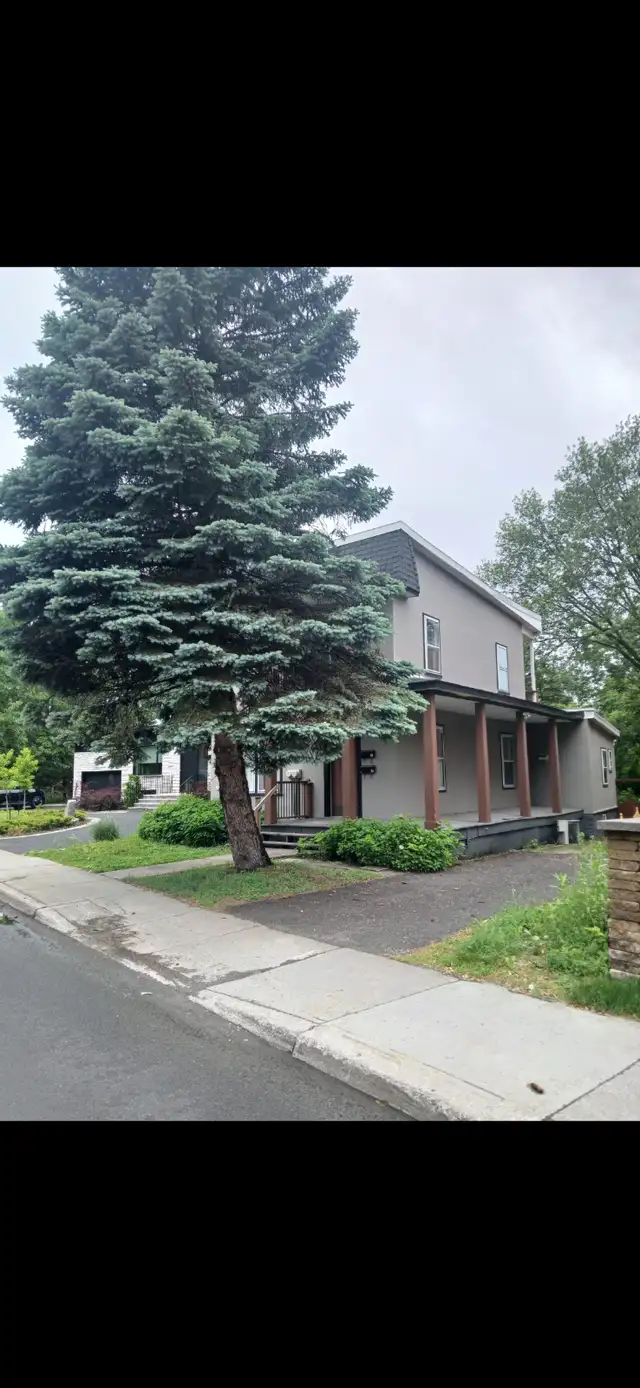 Bel appartement dans ahuntsic/Cartierville