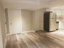 2 Bdrm Bayly and Salem (Ajax)