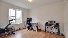 Brossard Renovated Condo 4 1/2 with balcony - Photo 5