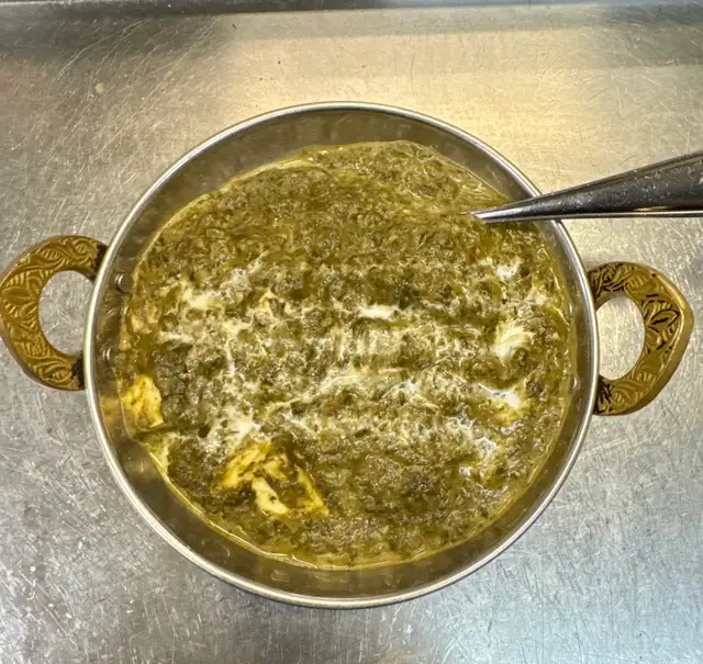Curry cook and tandoori cook required