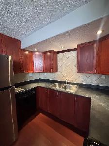 $1,350/MONTH • UTILITIES INCLUDED - Photo 8