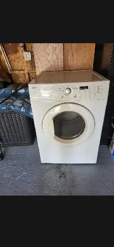 LG Dryer - Photo 2