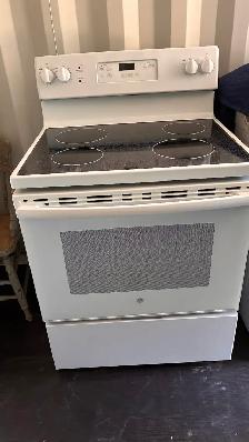 À vendre. Réfrigérateurs Danby et cuisinière GE flambants neufs - Photo 3