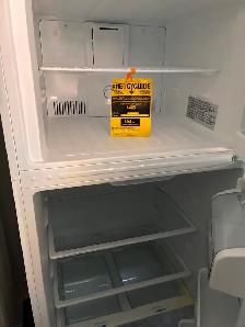 À vendre. Réfrigérateurs Danby et cuisinière GE flambants neufs - Photo 8