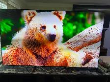 Samsung tv 4K smart 49 inches like new - Photo 2