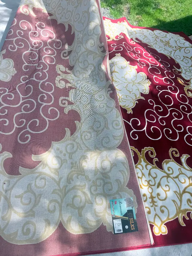 Rug in good shape for sale