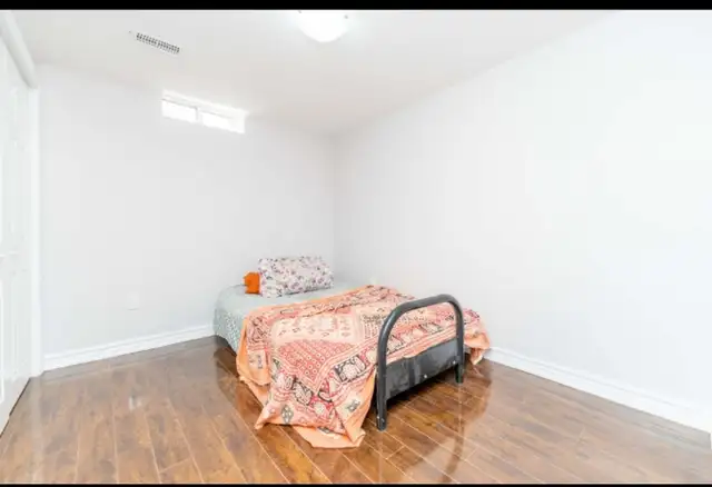 2 bedroom Basement available from immediately @ Hurontario & Wil