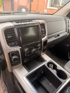 2014 Ram 1500 SLT Crew Cab 4x4 5.7 HEMI — $4,999 - Photo 2