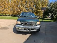 2001 Ford F150 XLT extended cab 1/2 ton/  RWD - Photo 5