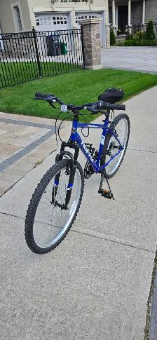 Huffy Rock Creek 26" Mountain Bike – Like New – $75 Moving Sale - Photo 2