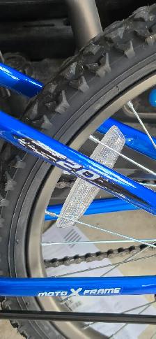 Huffy Rock-It 20' Boys Bike – Like New – $65 Moving Sale - Photo 8