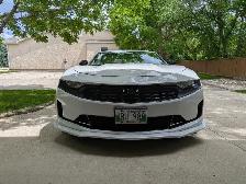 2019 Camaro RS 2LT automatic with V6 eng - Photo 2
