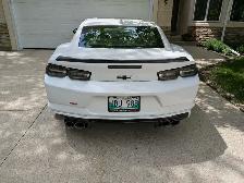 2019 Camaro RS 2LT automatic with V6 eng - Photo 3