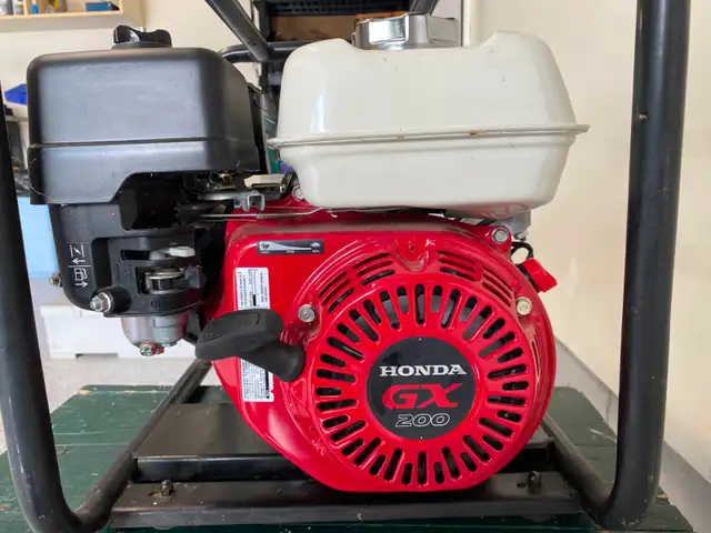 Honda 5.5 HP Gas Engine