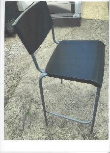 Solid Chair - Photo 2